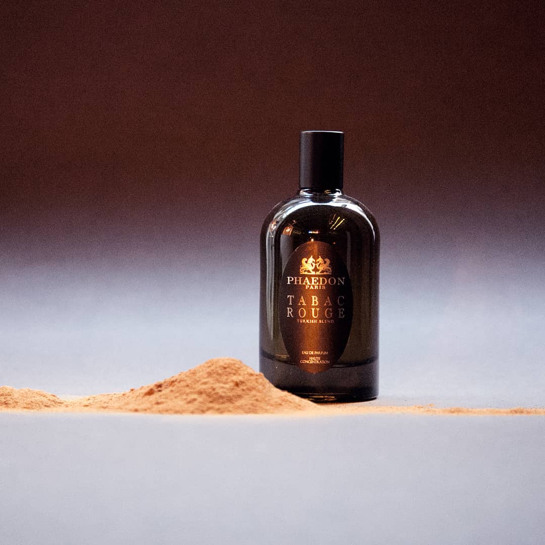 Tabac Rouge | Phaedon Paris